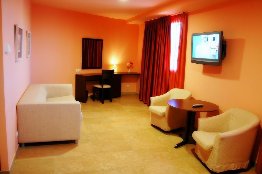 Hotel Salat Resort Les Borges Blanques Camera foto