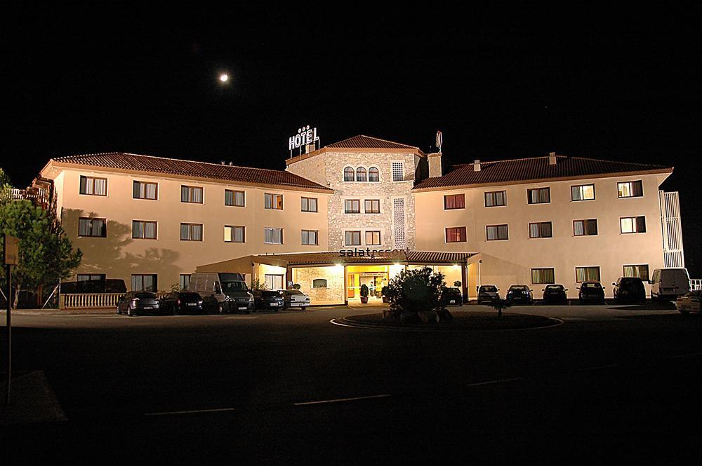 Hotel Salat Resort Les Borges Blanques Esterno foto