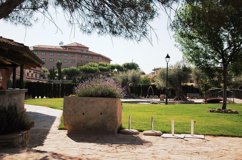 Hotel Salat Resort Les Borges Blanques Esterno foto